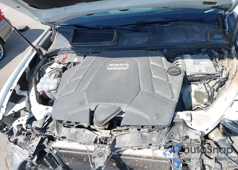 2019 Audi Q8 55 Premium z USA, uszkodzony, nr VIN WA1BVAF16KD016726